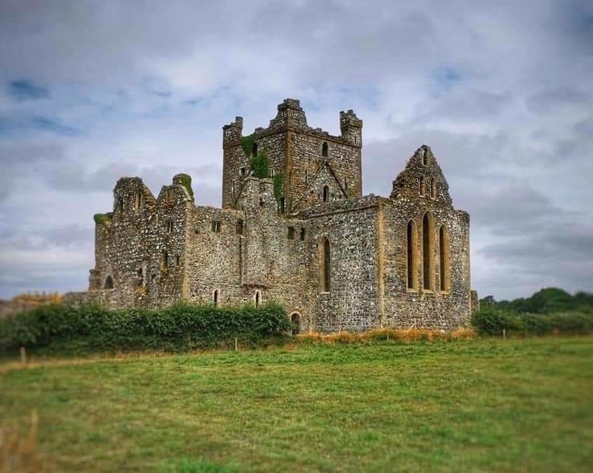 Tourism. Wexford. Compile. Dunbrody Abbey